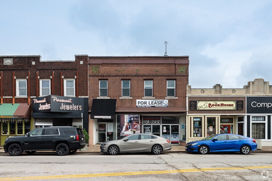 7350-7352 Manchester Rd, Maplewood, MO à louer - Photo du bâtiment - Image 3 de 6