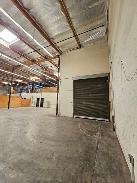17019 Evergreen Pl, City of Industry, CA for lease - Interior Photo - Image 2 of 7