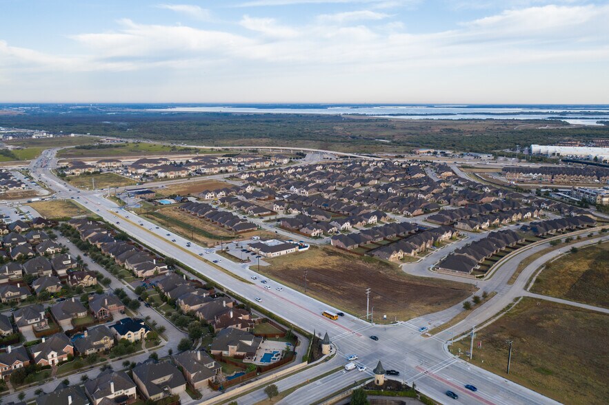 NWC Parker Rd & Windhaven Pky, Lewisville, TX à louer - Aérien - Image 2 de 3