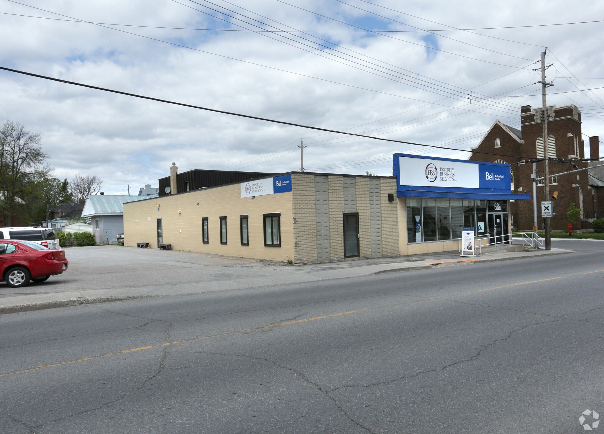 68 Daniel St N, Arnprior, ON for sale Primary Photo- Image 1 of 1
