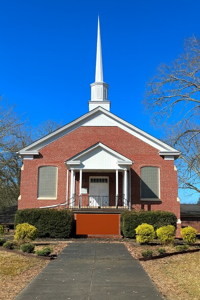 177 Chestnut St, Trion, GA à vendre - Photo du bâtiment - Image 2 de 14