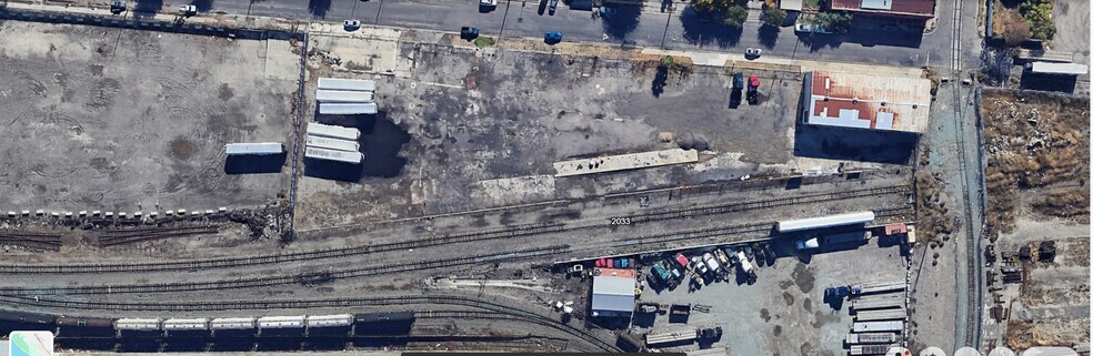 2025 E Weber Ave, Stockton, CA à louer - Photo du bâtiment - Image 2 de 4