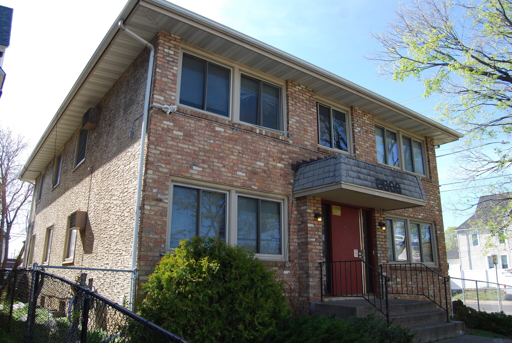 2800 Stevens Ave, Minneapolis, MN à vendre Photo principale- Image 1 de 14