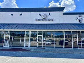 8142 Shin Oak Dr, San Antonio, TX for lease Building Photo- Image 1 of 15