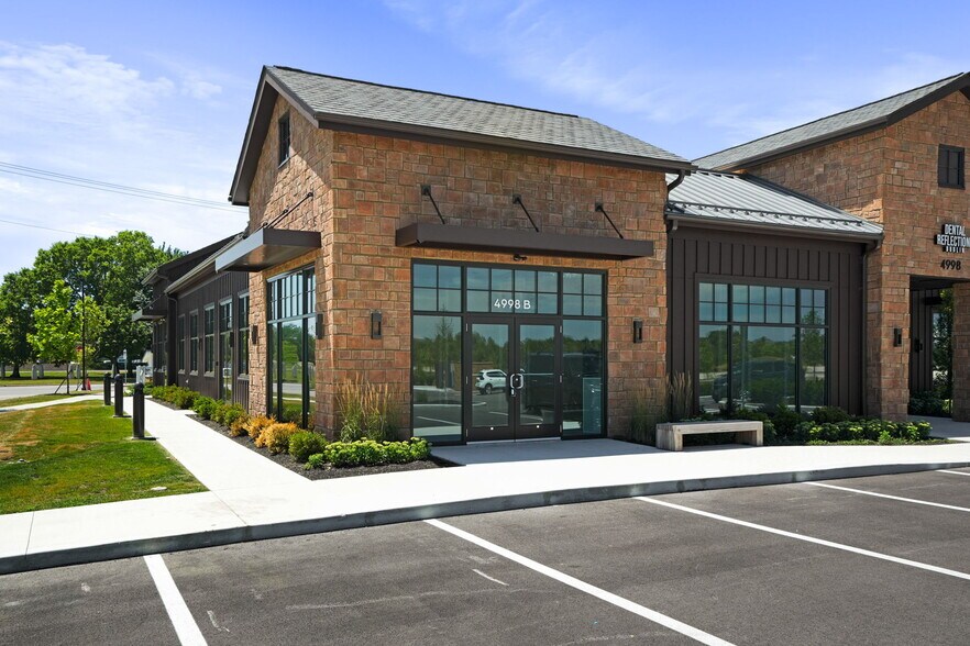 4998 Rings Rd, Dublin, OH à louer - Photo du bâtiment - Image 2 de 4