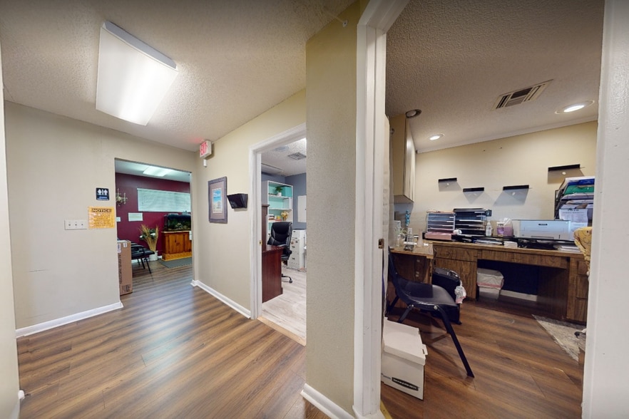 2103 S McCall Rd, Englewood, FL for sale - Building Photo - Image 3 of 6