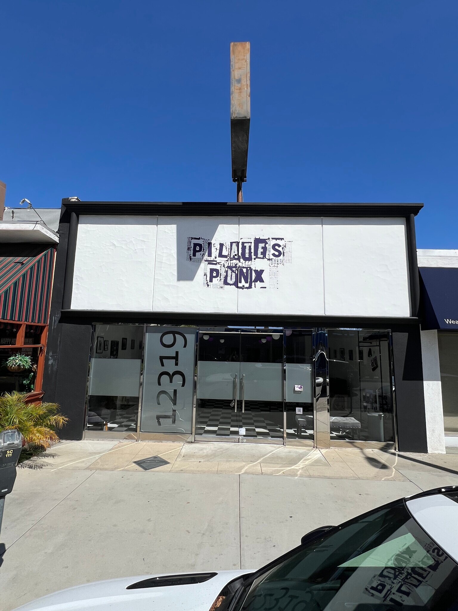12319 Ventura Blvd, Studio City, CA à louer Photo du bâtiment- Image 1 de 9