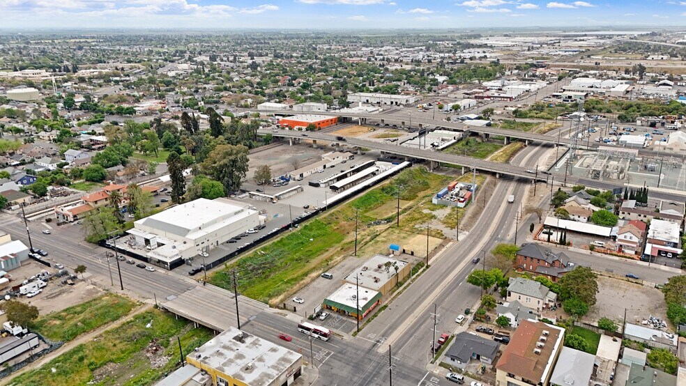 609 S San Joaquin St, Stockton, CA à vendre - Photo du bâtiment - Image 2 de 18
