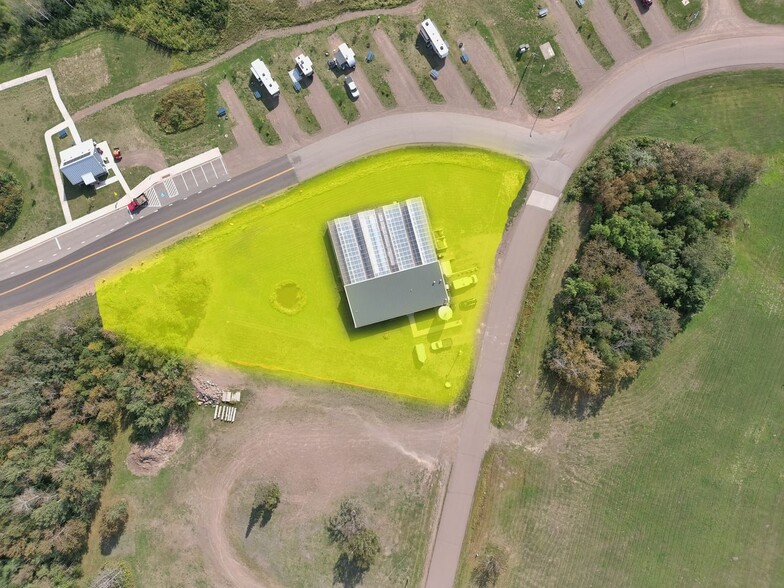 120 Mensing Dr, Silver Bay, MN for sale - Building Photo - Image 3 of 16