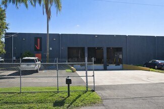 Plus de détails pour 15201 NW 34th Ave, Opa-locka, FL - Industriel à louer