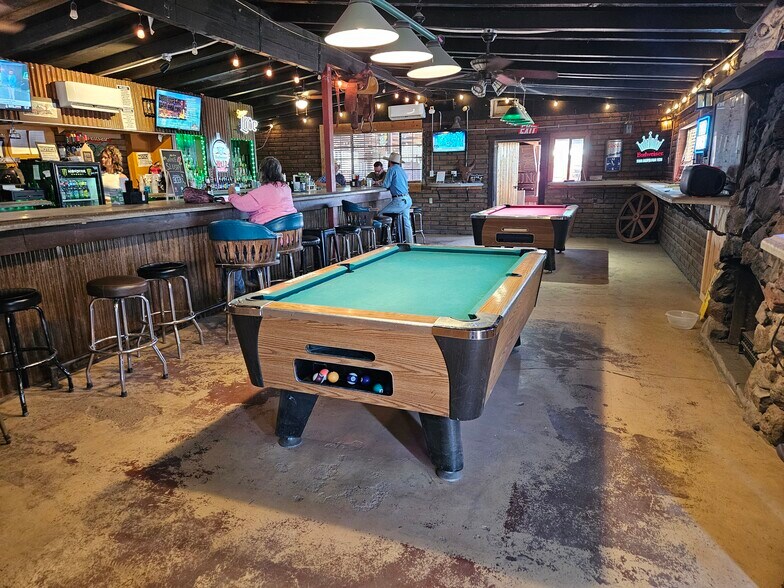 10348 N 191 Hwy, Elfrida, AZ à vendre - Photo du bâtiment - Image 3 de 9