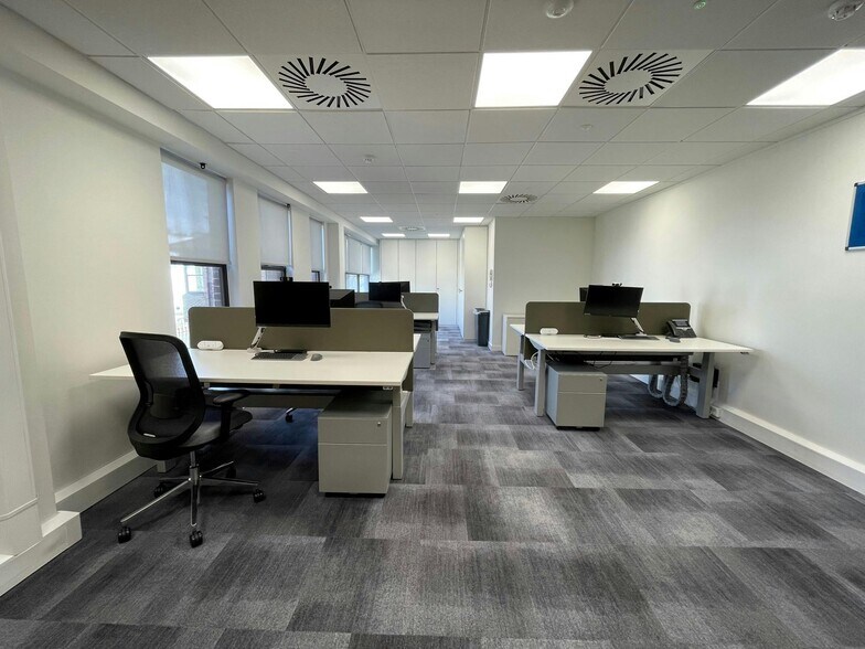 Millmead, Guildford à louer - Photo du bâtiment - Image 2 de 13