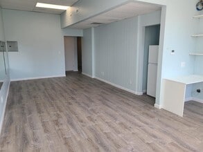 7119 Austin St, Forest Hills, NY for lease Building Photo- Image 2 of 11