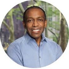 Carlos Taylor