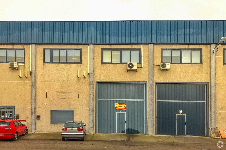 Calle el Horcajo, 20, Pinto, Madrid for lease - Building Photo - Image 2 of 3