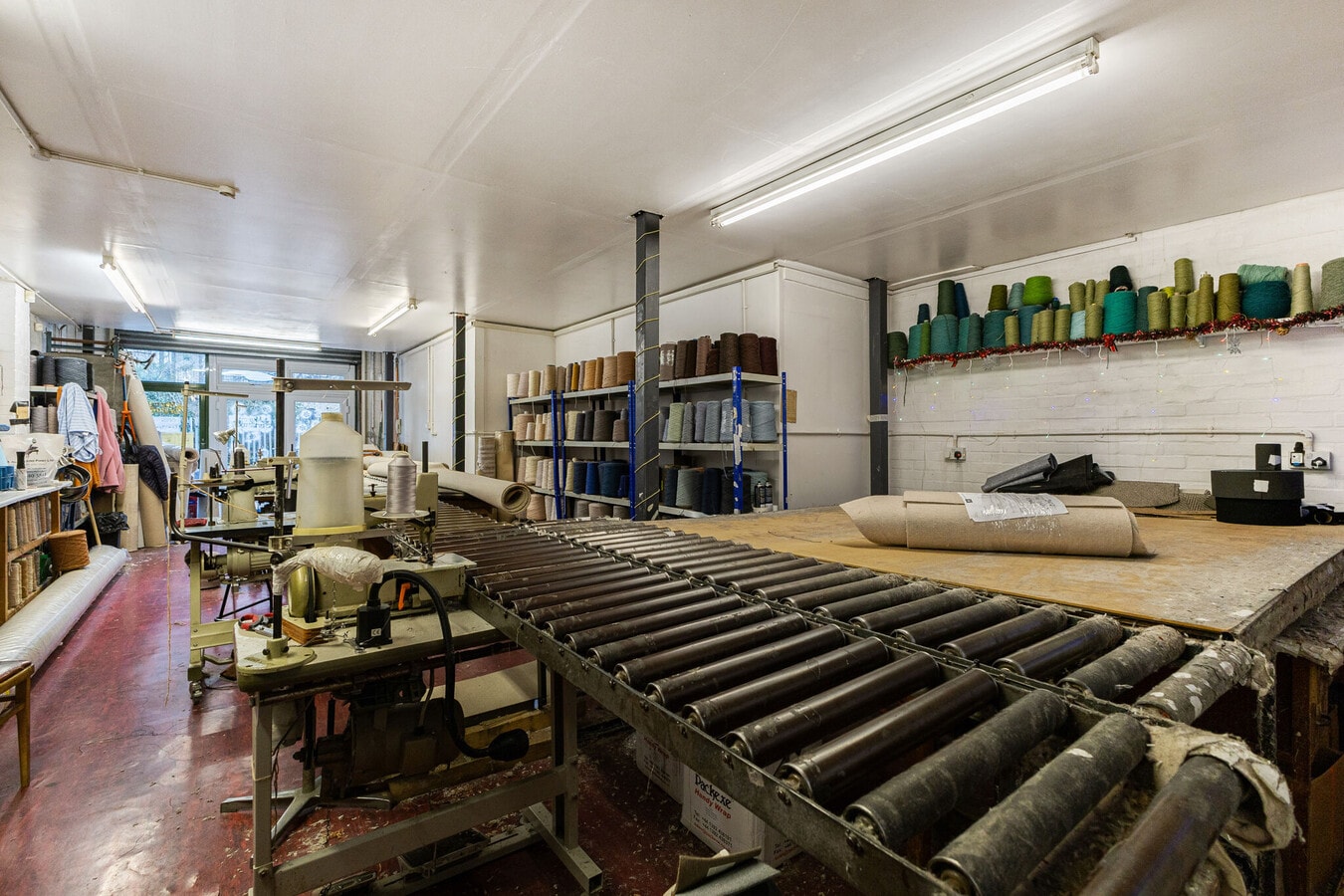 16 Lyon Rd, London, LND SW19 2RL - Unit 11 -  - Interior Photo - Image 2 of 3