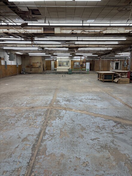 1340 W Front St, Plainfield, NJ à vendre - Photo du bâtiment - Image 2 de 8