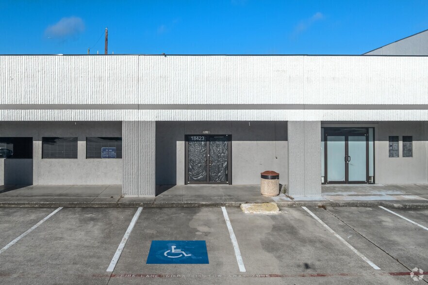 18311-18433 Kuykendahl Rd, Spring, TX à louer - Photo du bâtiment - Image 3 de 8