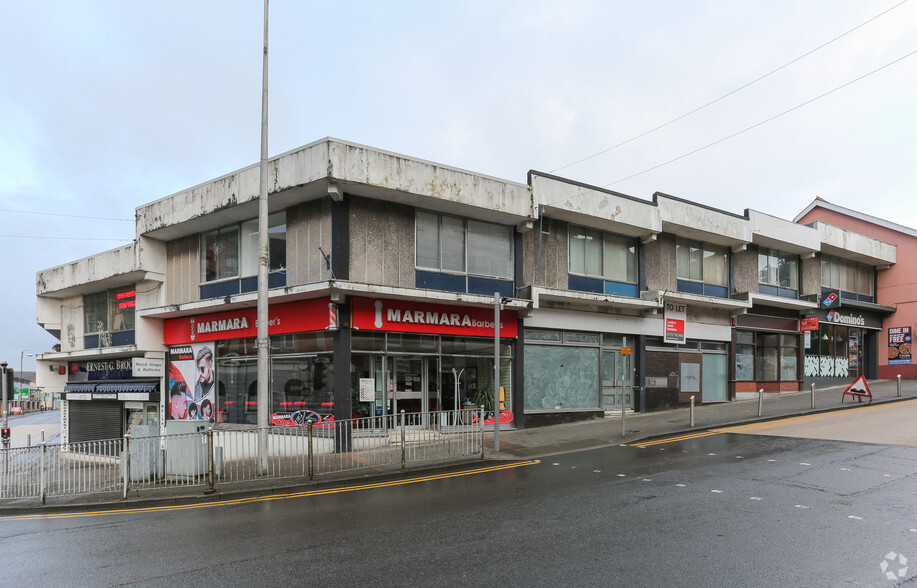 College St, Ammanford à vendre - Photo principale - Image 1 de 1