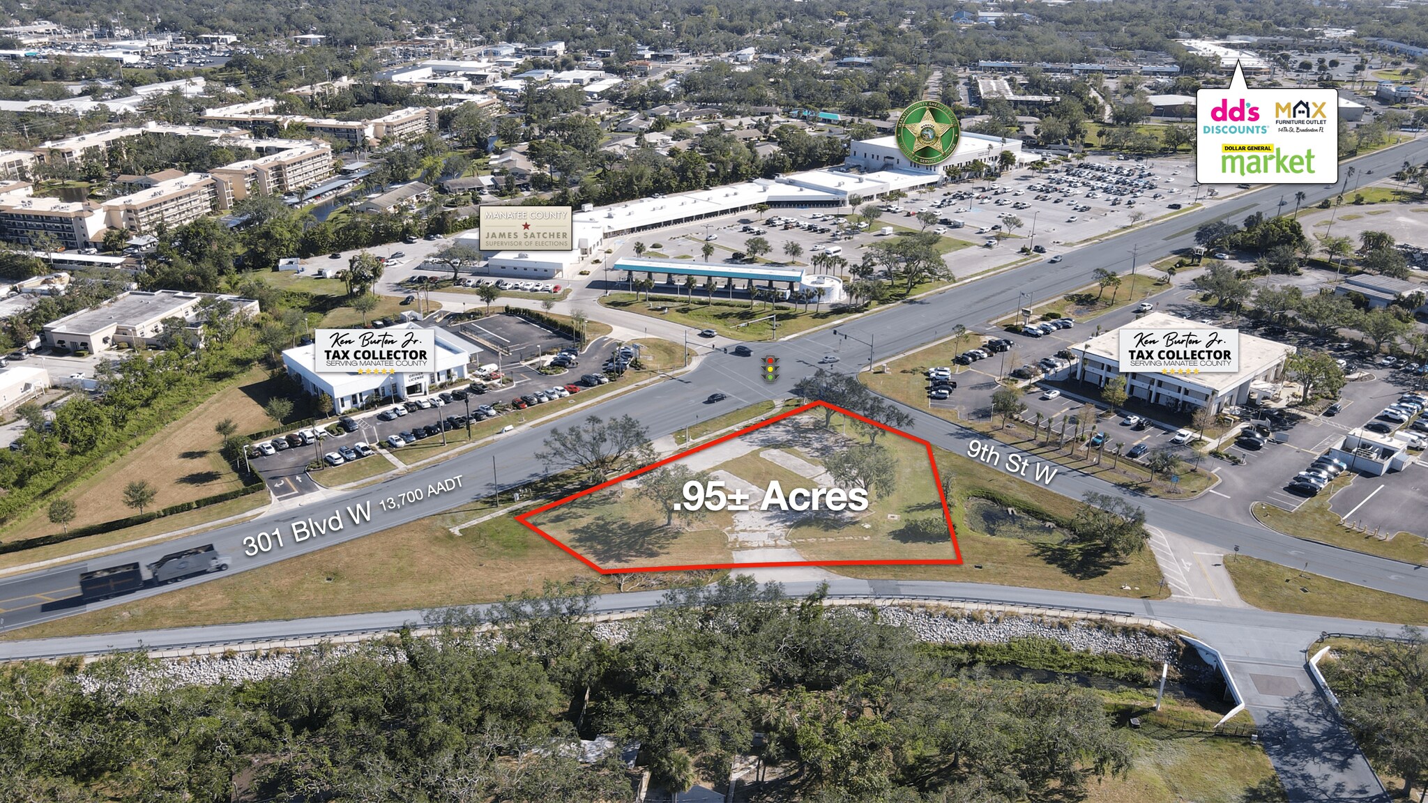 905 301 W blvd, Bradenton, FL à vendre Photo du bâtiment- Image 1 de 4