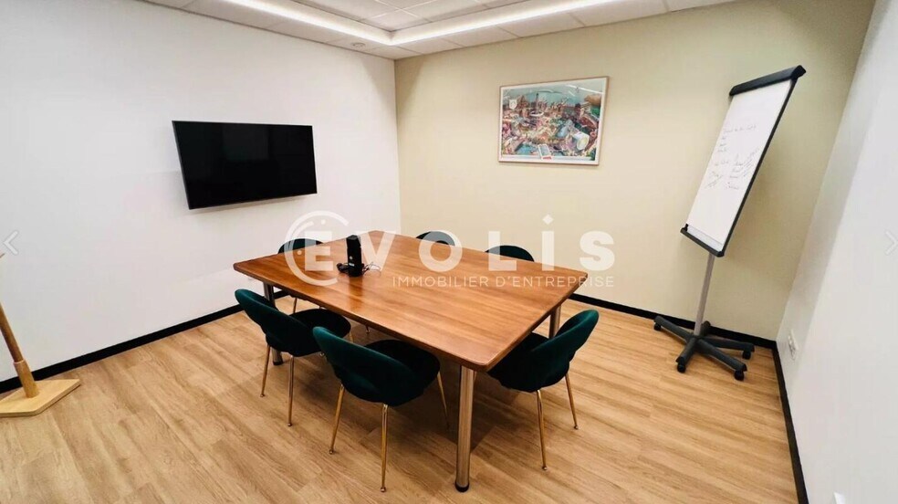 Bureau dans Montrouge à louer - Photo intérieure - Image 3 de 4