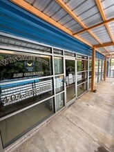 340 W Ponce De Leon Ave, Decatur, GA for lease Building Photo- Image 1 of 3