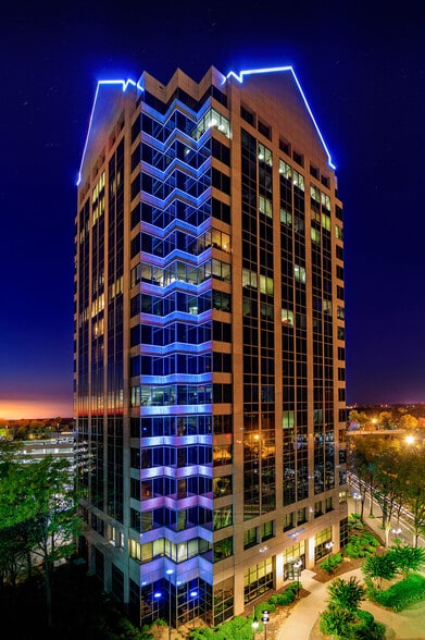 1901 Main St, Columbia, SC for lease - Building Photo - Image 2 of 12