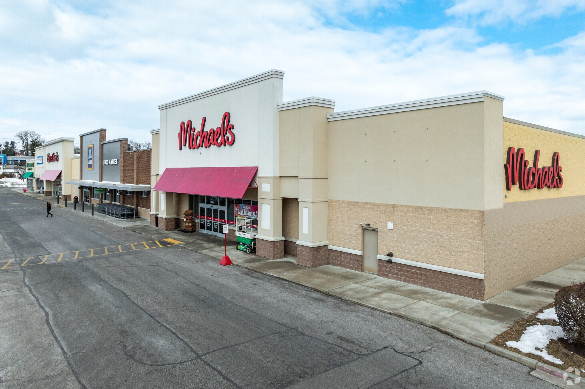 1320 Liberty Rd, Sykesville, MD for lease Primary Photo- Image 1 of 3