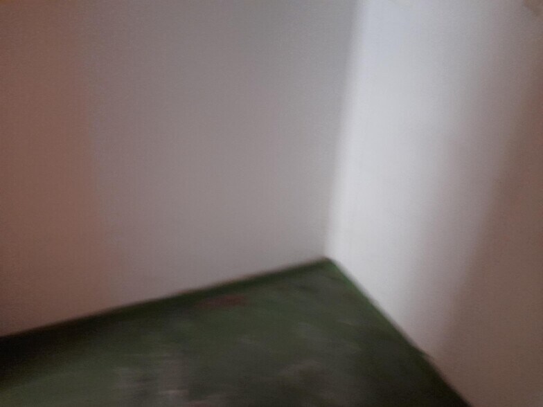 Commerce de détail dans Cáceres, Cáceres à vendre - Photo du bâtiment - Image 3 de 6