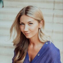 YULIYA AVIARUK
