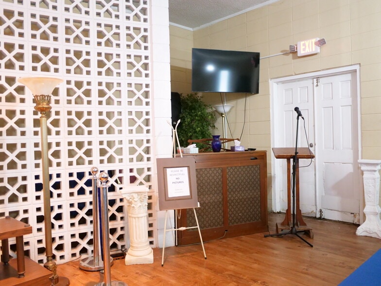 5 Birkenhead Rd, Savannah, GA for sale - Interior Photo - Image 3 of 9