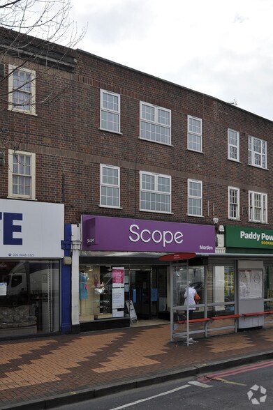 39 London Rd, Morden for lease - Building Photo - Image 2 of 3