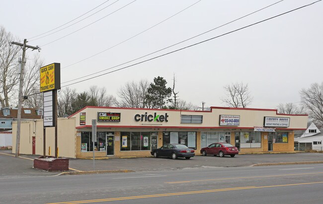 Plus de détails pour 4508-4518 New Falls Rd, Levittown, PA - Commerce de détail à louer