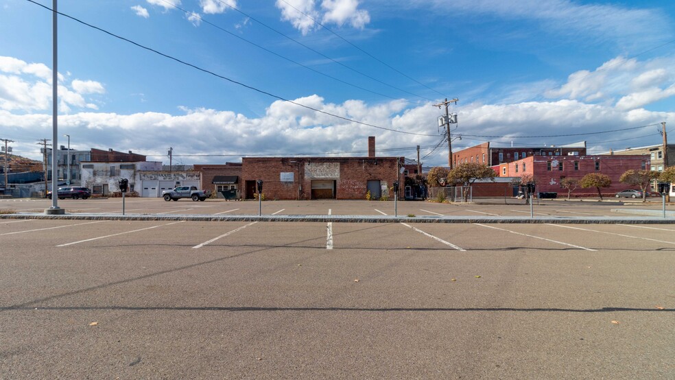 36 Liberty St, Bath, NY for sale - Building Photo - Image 3 of 58