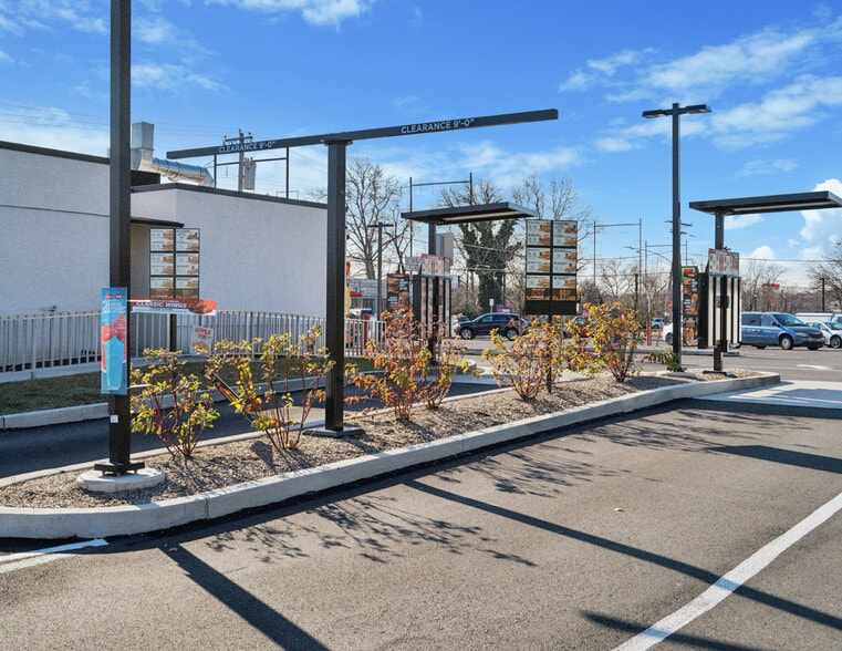 399 Bristol Pike, Croydon, PA for sale - Building Photo - Image 2 of 13