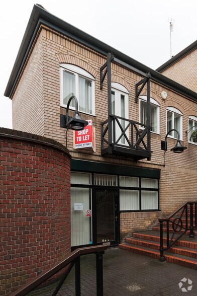 2 St Johns Wynd, Colchester à louer - Photo du bâtiment - Image 2 de 5