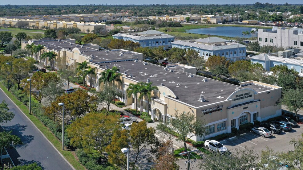 10220 W State Road 84, Davie, FL à louer - Photo du bâtiment - Image 3 de 29