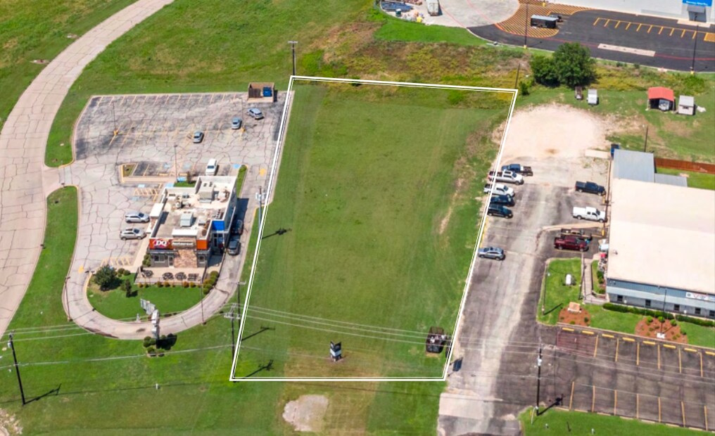 Sun Valley Blvd, Hewitt, TX for sale Aerial- Image 1 of 7