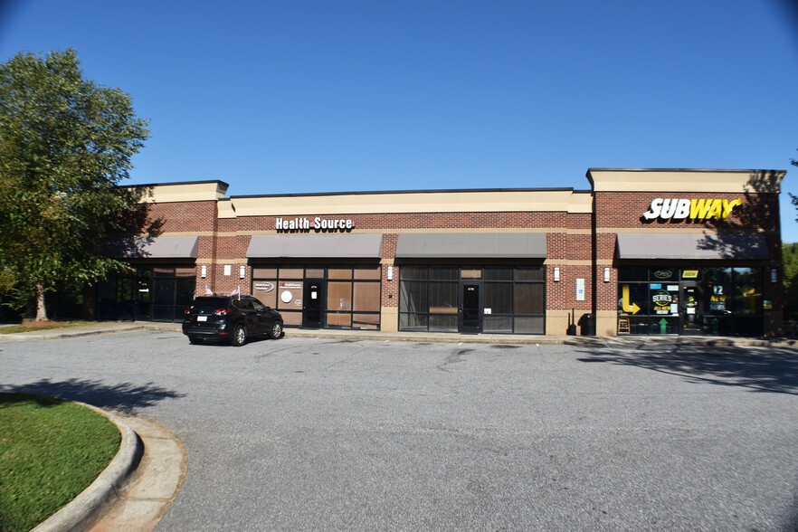 6770-6782 River Center Dr, Clemmons, NC for sale - Building Photo - Image 1 of 1