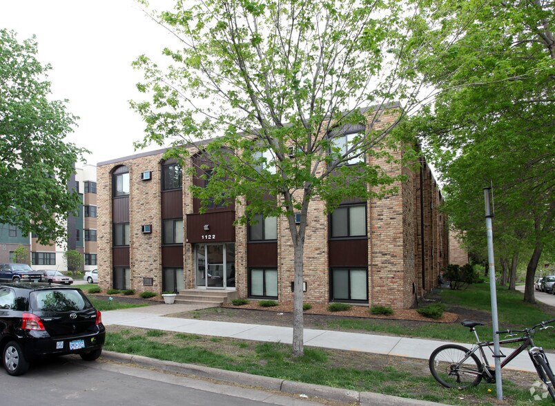 1122 Como Ave, Minneapolis, MN for sale - Primary Photo - Image 1 of 1