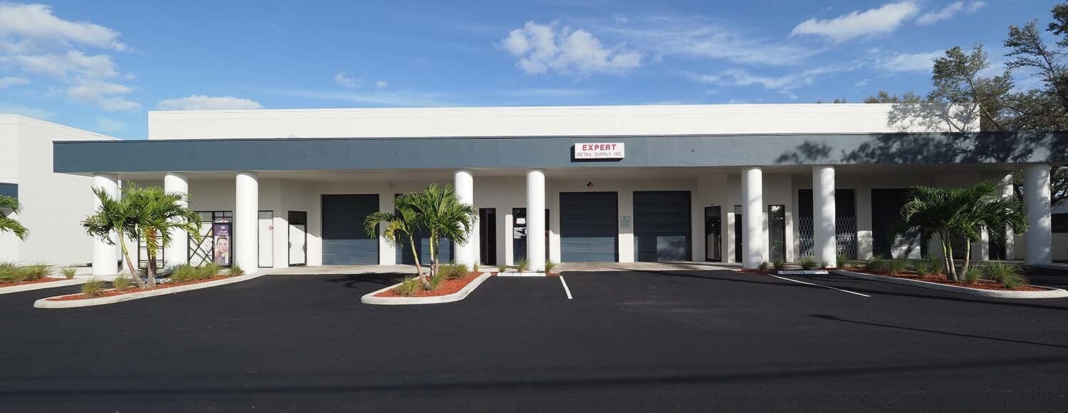 4700 N Dixie Hwy, Oakland Park, FL à louer Photo du bâtiment- Image 1 de 2