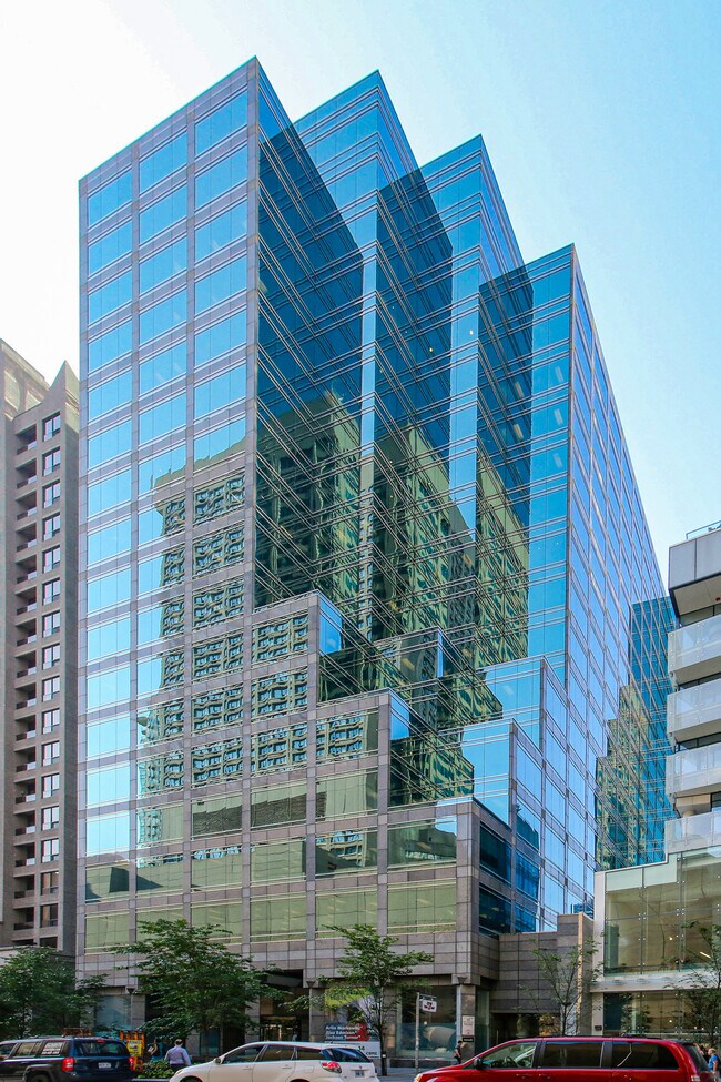 Plus de détails pour 33 Bloor St E, Toronto, ON - Bureau à louer