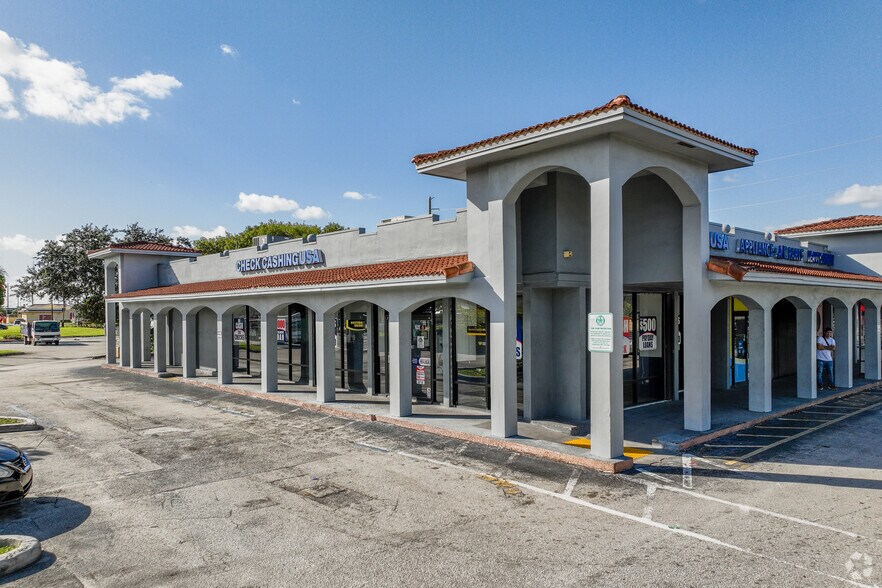 5906-5972 Pembroke Rd, Hollywood, FL à louer - Photo du bâtiment - Image 2 de 8