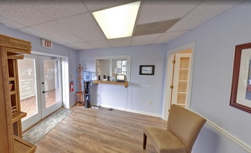 307 Green St NW, Gainesville, GA for lease Interior Photo- Image 1 of 6