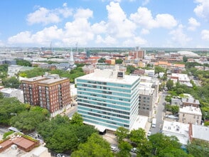 102 E Liberty St, Savannah, GA for lease Interior Photo- Image 2 of 19