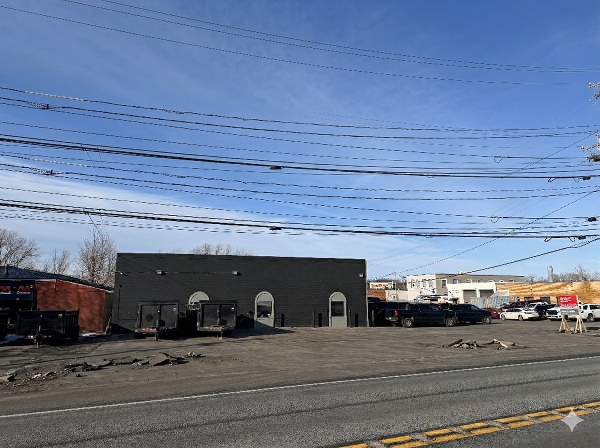 209 Factory Ave, Syracuse, NY for lease Primary Photo- Image 1 of 5