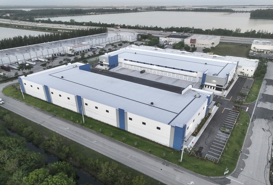 11550 NW 124th St, Medley, FL for lease - Aerial - Image 3 of 12