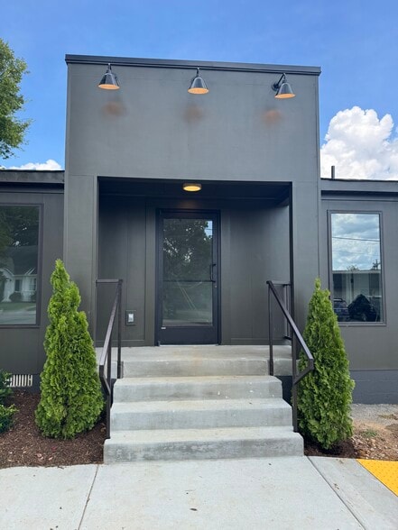 515 6th Ave, Columbia, TN for lease - Building Photo - Image 3 of 9