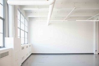 220 36th St, Brooklyn, NY for lease Interior Photo- Image 2 of 4