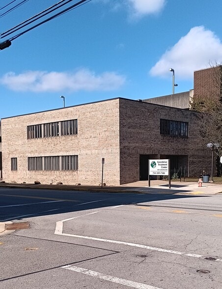 701 Fourth Ave, New Kensington, PA for sale - Building Photo - Image 1 of 18
